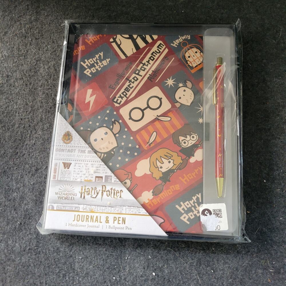 Wizarding World Harry Potter Journal &‎ Pen NEW